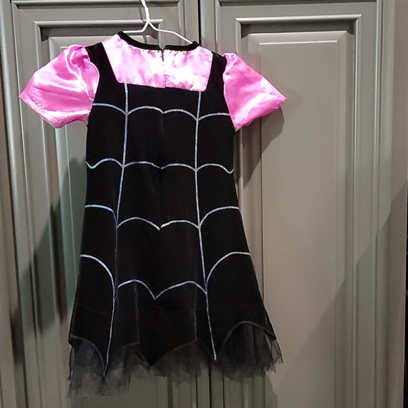 Vampirina Costume Dress - Picture 4 of 7